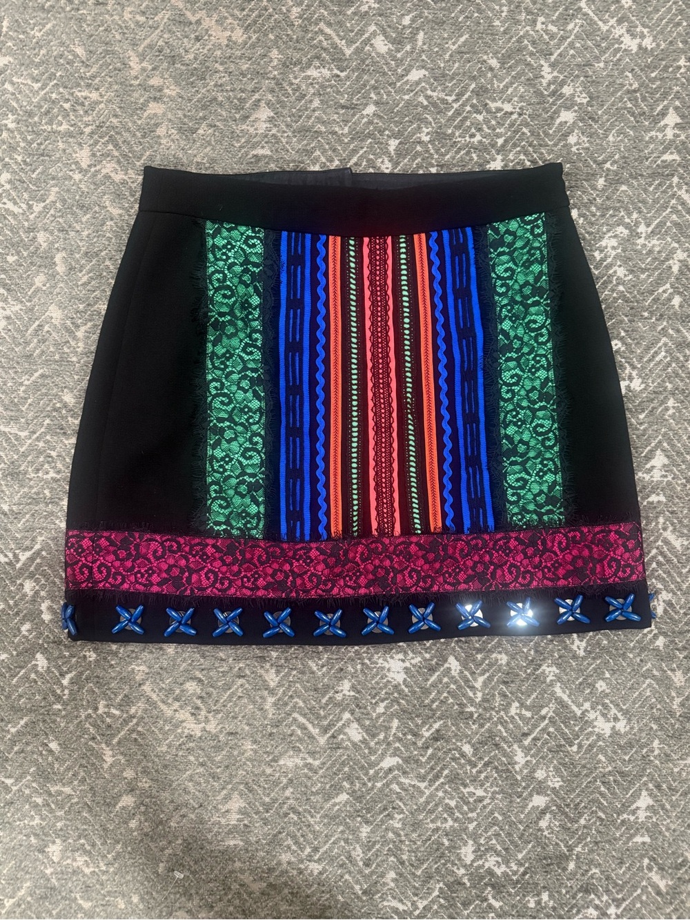 Nanette Lepore Size 4 Black Embellished Lace Beaded Mini Skirt
